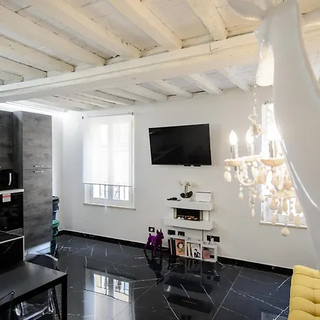 Urban Jungle Tortellinosuite * Modène