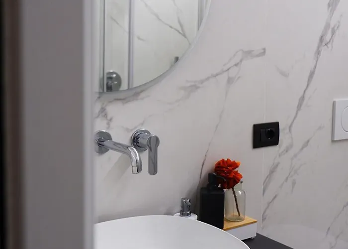 Urban Jungle Tortellinosuite Apartment